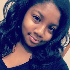 Meet your Posher, Noverlena